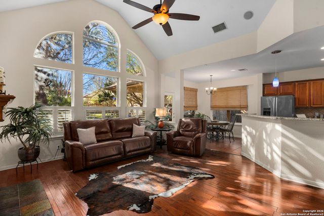 10648 Black Horse, Helotes, TX 78023