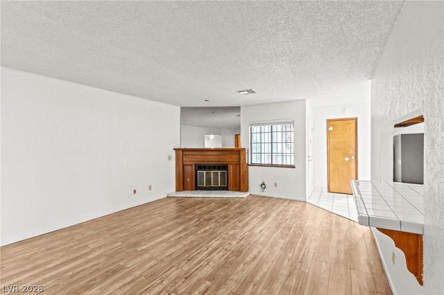 5105 Eldora Avenue 4, Las Vegas, NV 89146