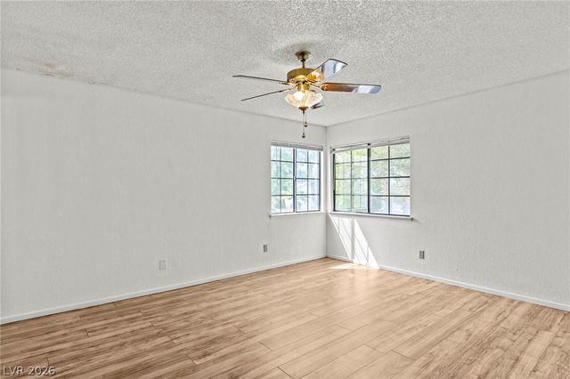 5105 Eldora Avenue 4, Las Vegas, NV 89146