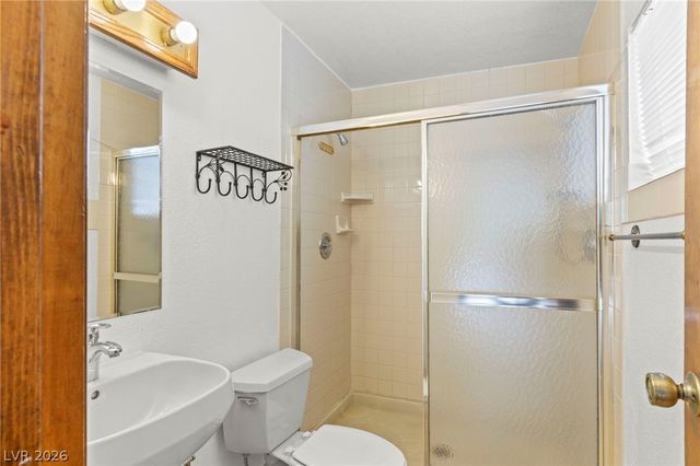 5105 Eldora Avenue 4, Las Vegas, NV 89146