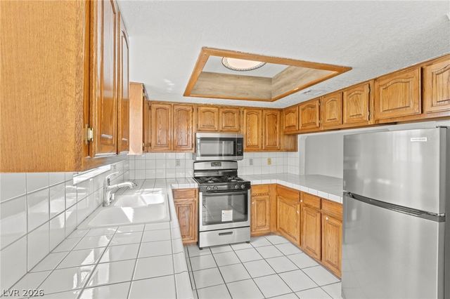 5105 Eldora Avenue 4, Las Vegas, NV 89146