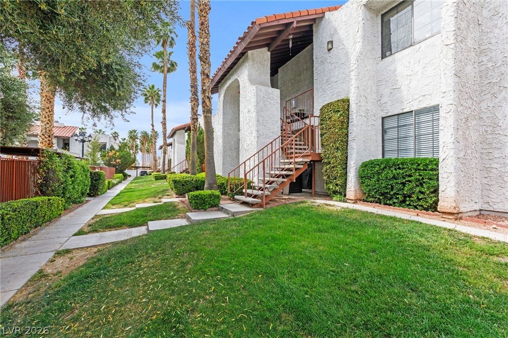 5105 Eldora Avenue 4, Las Vegas, NV 89146