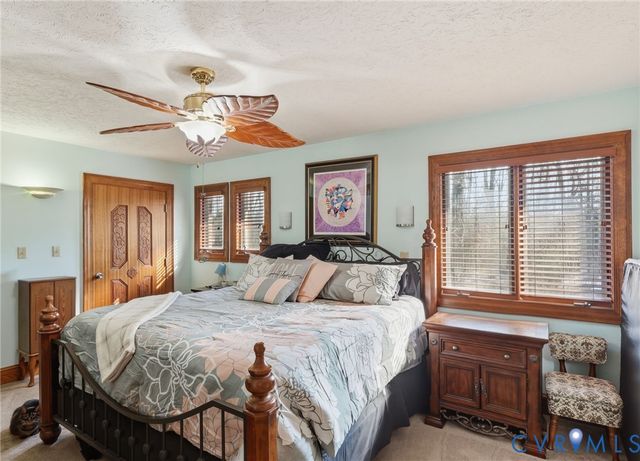 8416 Arnold Rd, Mechanicsville, VA 23111