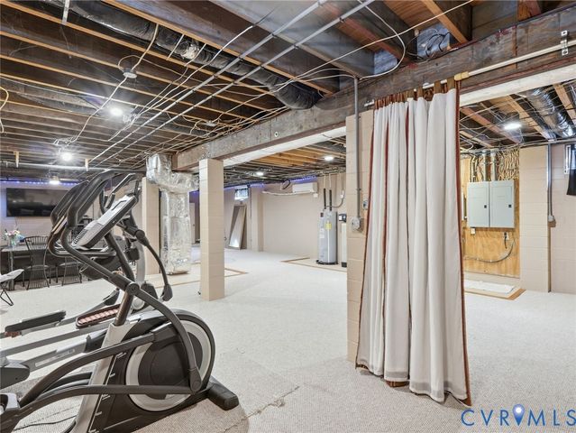 8416 Arnold Rd, Mechanicsville, VA 23111