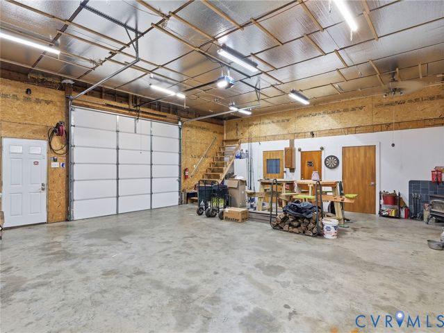 8416 Arnold Rd, Mechanicsville, VA 23111