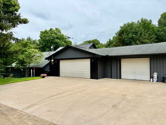 12141 Lawrence Road, Norvell Twp, MI 49230