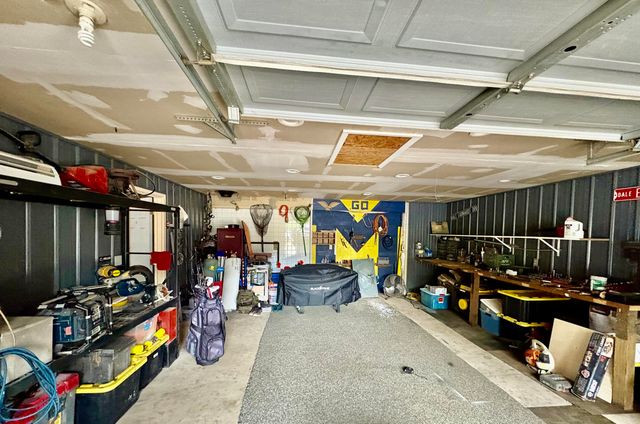 12141 Lawrence Road, Norvell Twp, MI 49230