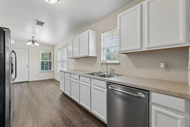 637 SW 11th Street, Blanchard, OK 73010