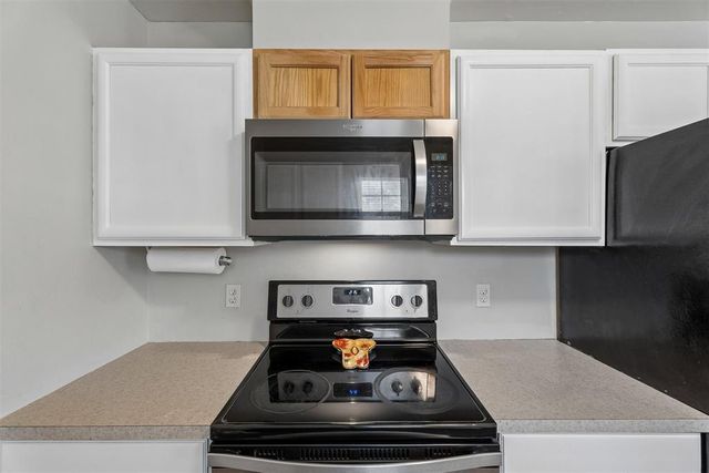 637 SW 11th Street, Blanchard, OK 73010