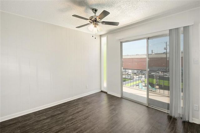 2900 Cole ST 307, Austin, TX 78705