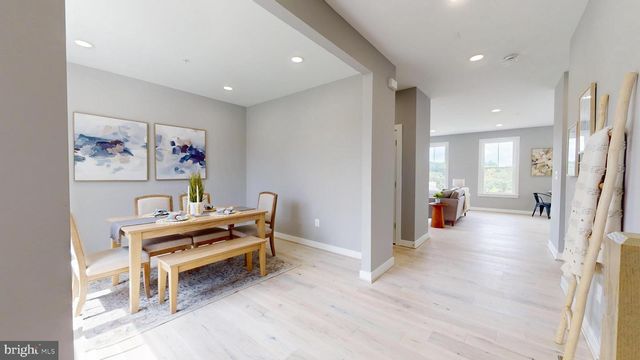 6516 GOLDEN RING RD, Rosedale, MD 21237