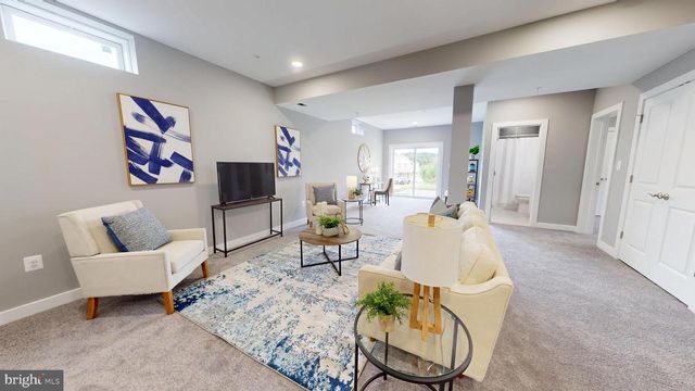 6516 GOLDEN RING RD, Rosedale, MD 21237