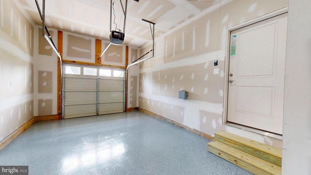 6516 GOLDEN RING RD, Rosedale, MD 21237