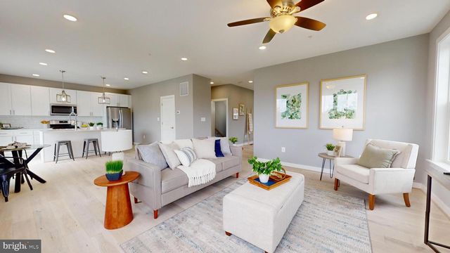 6516 GOLDEN RING RD, Rosedale, MD 21237