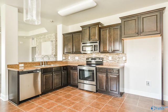 128 Lazy Oak Drive, New Market, AL 35761