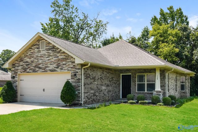 128 Lazy Oak Drive, New Market, AL 35761