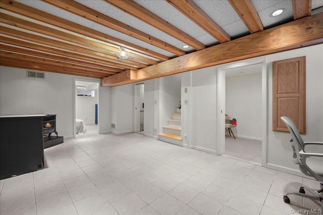 1325 Stoneybrook Avenue, Mamaroneck, NY 10543