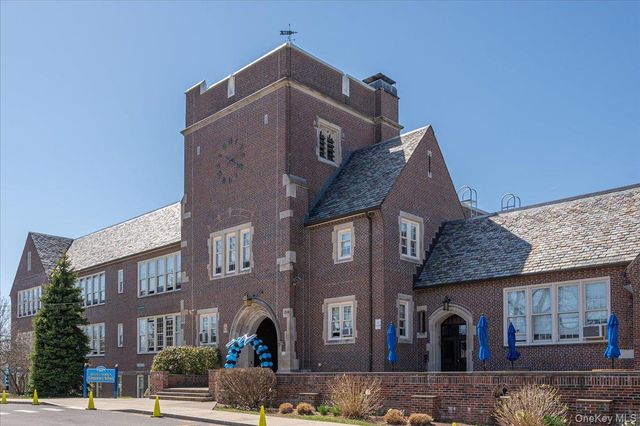 1325 Stoneybrook Avenue, Mamaroneck, NY 10543