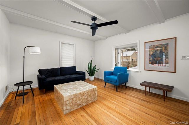 1325 Stoneybrook Avenue, Mamaroneck, NY 10543