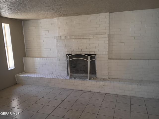 8108 LA PALOMA Circle, El Paso, TX 79907