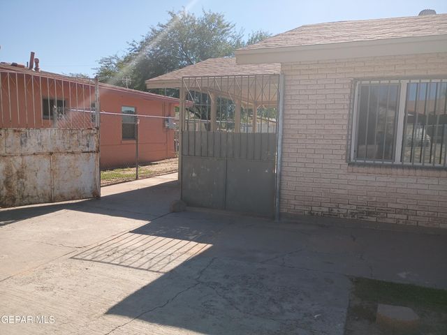 8108 LA PALOMA Circle, El Paso, TX 79907