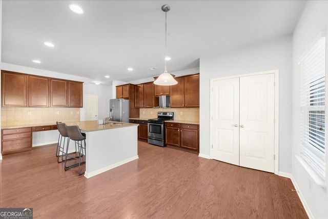 540 Country Ridge Drive, Hoschton, GA 30548