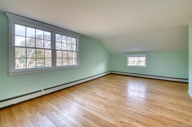 65 Greenway W, Orient, NY 11957