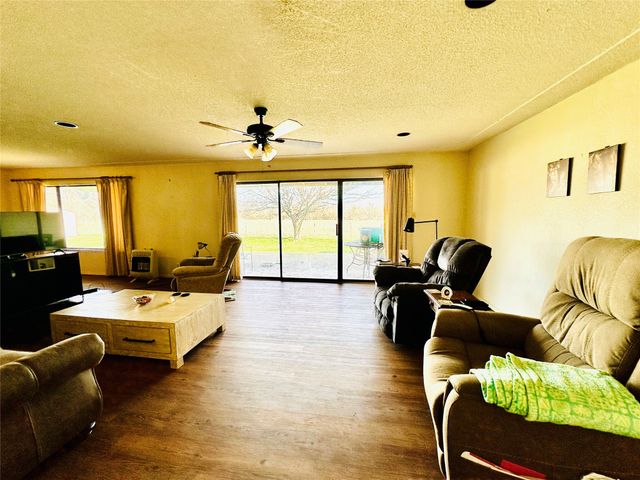 409 3rd Street, Blanket, TX 76432