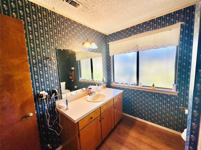 409 3rd Street, Blanket, TX 76432