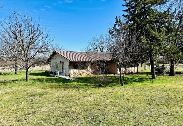 409 3rd Street, Blanket, TX 76432