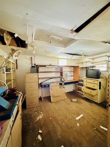 409 3rd Street, Blanket, TX 76432