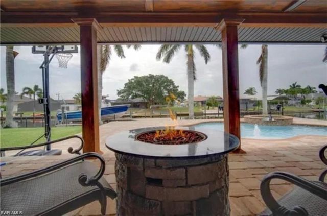 5241 SW 2nd PL, Cape Coral, FL 33914