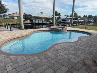 5241 SW 2nd PL, Cape Coral, FL 33914