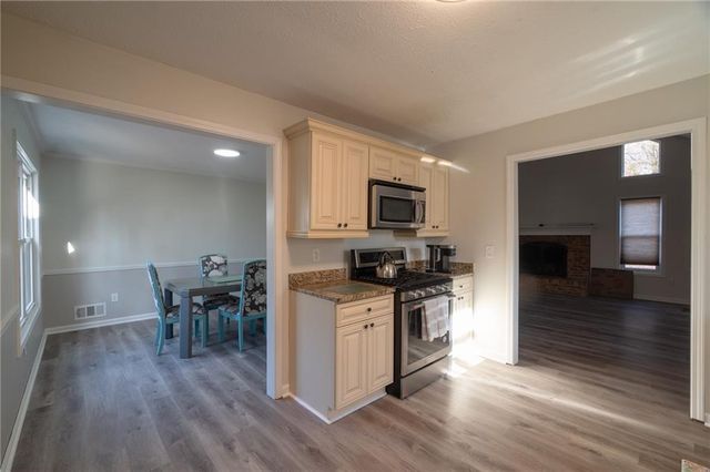 5027 Post Road Court, Stone Mountain, GA 30088