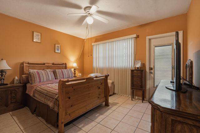 500 SW 15TH Street 107, Pompano Beach, FL 33060