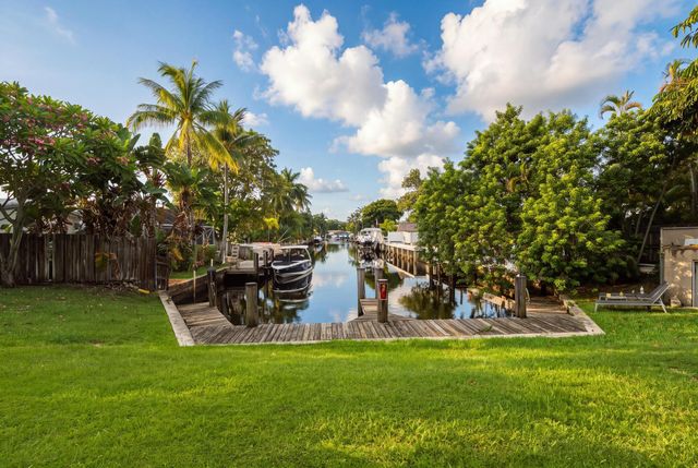 500 SW 15TH Street 107, Pompano Beach, FL 33060
