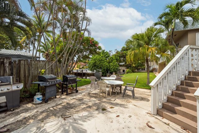 500 SW 15TH Street 107, Pompano Beach, FL 33060