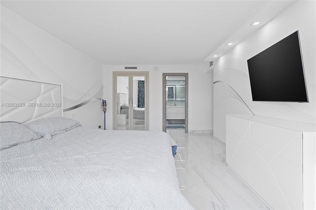 250 174th St 1803, Sunny Isles Beach, FL 33160