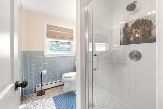 54 Checkerberry Ln, Framingham, MA 01702