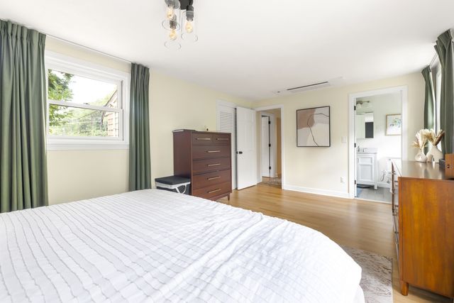 54 Checkerberry Ln, Framingham, MA 01702