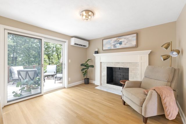 54 Checkerberry Ln, Framingham, MA 01702