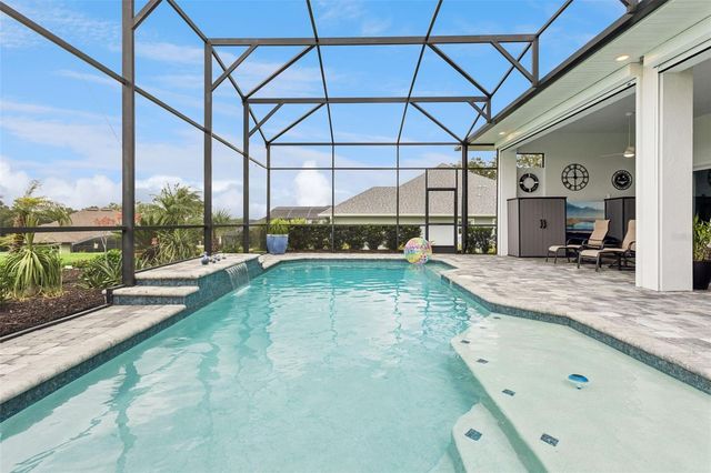 5141 GREENS DRIVE, Lady Lake, FL 32159