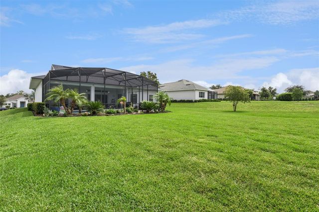 5141 GREENS DRIVE, Lady Lake, FL 32159