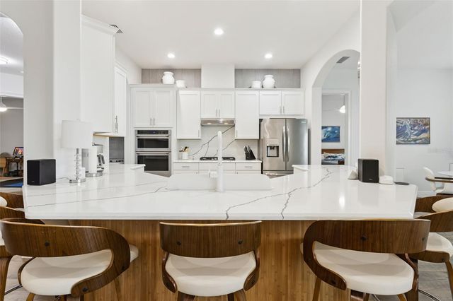 5141 GREENS DRIVE, Lady Lake, FL 32159