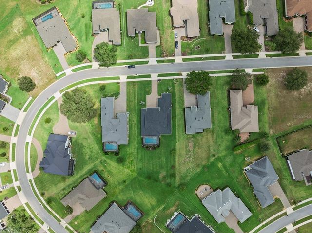 5141 GREENS DRIVE, Lady Lake, FL 32159