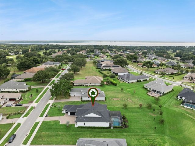 5141 GREENS DRIVE, Lady Lake, FL 32159