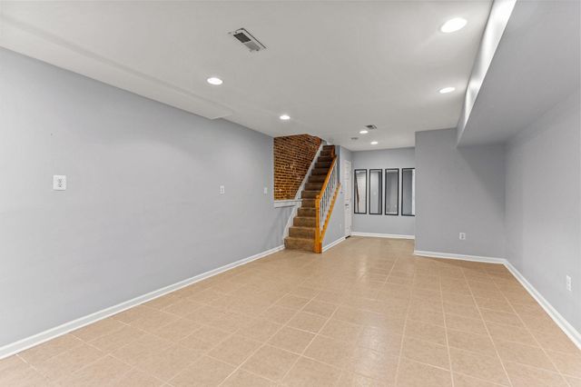 1618 S HANOVER ST, Baltimore, MD 21230