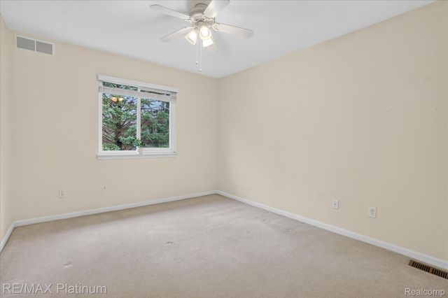 3341 DEWDROP, Genoa Township, MI 48843