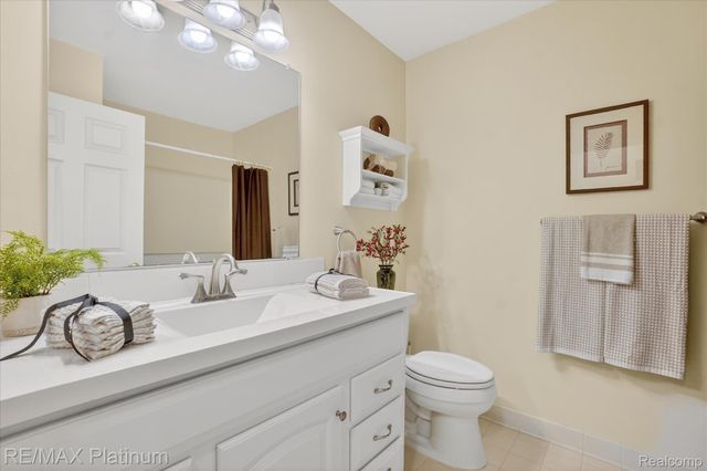 3341 DEWDROP, Genoa Township, MI 48843
