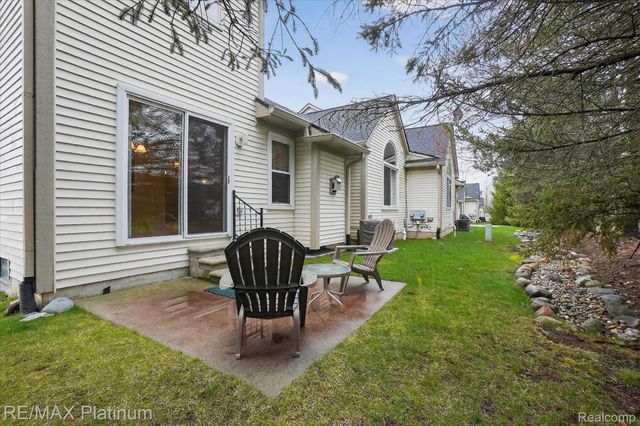 3341 DEWDROP, Genoa Township, MI 48843